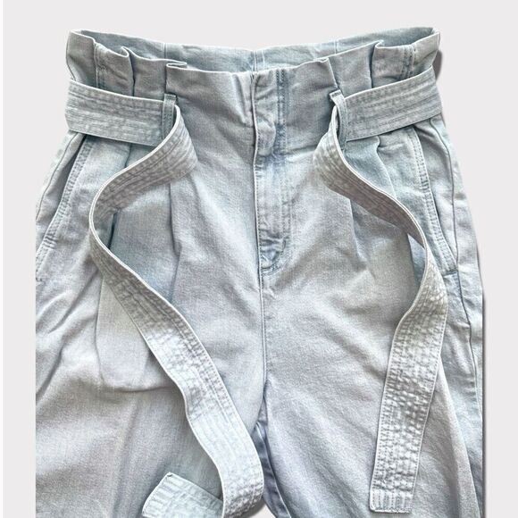 a new day Paperbag High Waist Tapered Jeans With Belt Light Blue Wash Sz 12 - Picture 4 of 11
